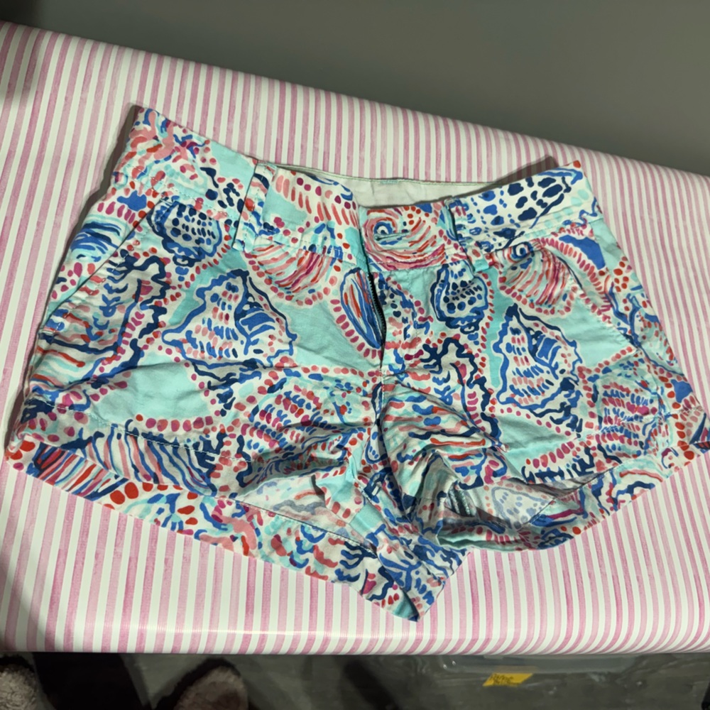 Lilly Pulitzer Walsh “shell me about it” size 0